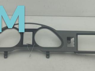 Рамка (обрамление) щитка приборов Audi A6 4F/C6 2004, 2.4 л., бензин, МКПП, чёрный, седан, 4F1857115B