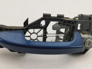 ручка наружная передняя левая Volkswagen Passat B6 2008, 2.0 л., дизель, МКПП, синий, универсал