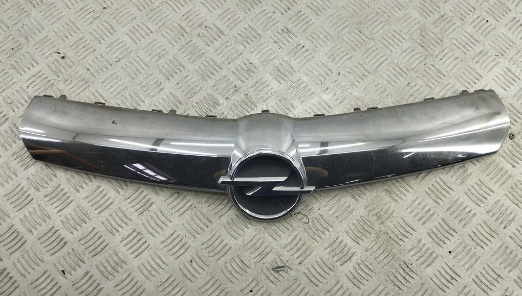 решетка радиатора Opel Corsa D 2009, чёрный, хетчбэк 3 дв., 13223226