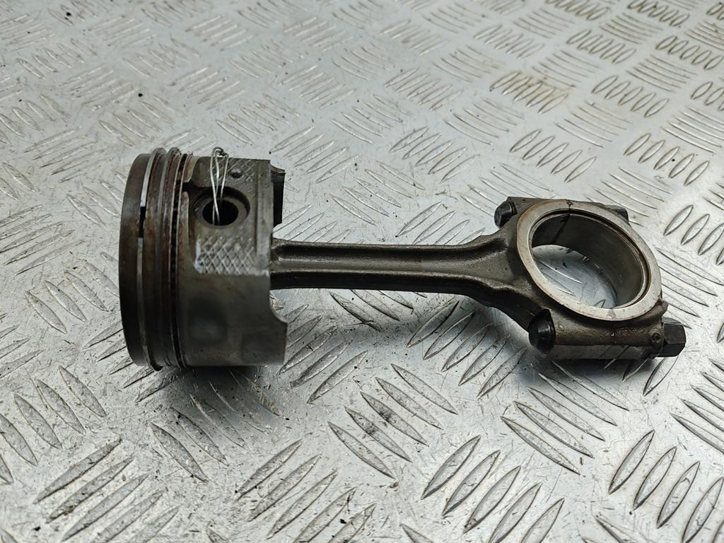 поршень Peugeot 206 2002, 1.4 л., бензин, МКПП, серый, универсал