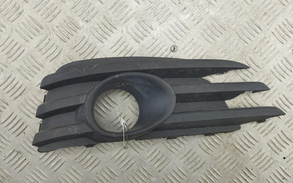 рамка фары противотуманной правой Opel Vectra C 2007, 1.9 л., дизель, МКПП, серый, универсал, 13182925
