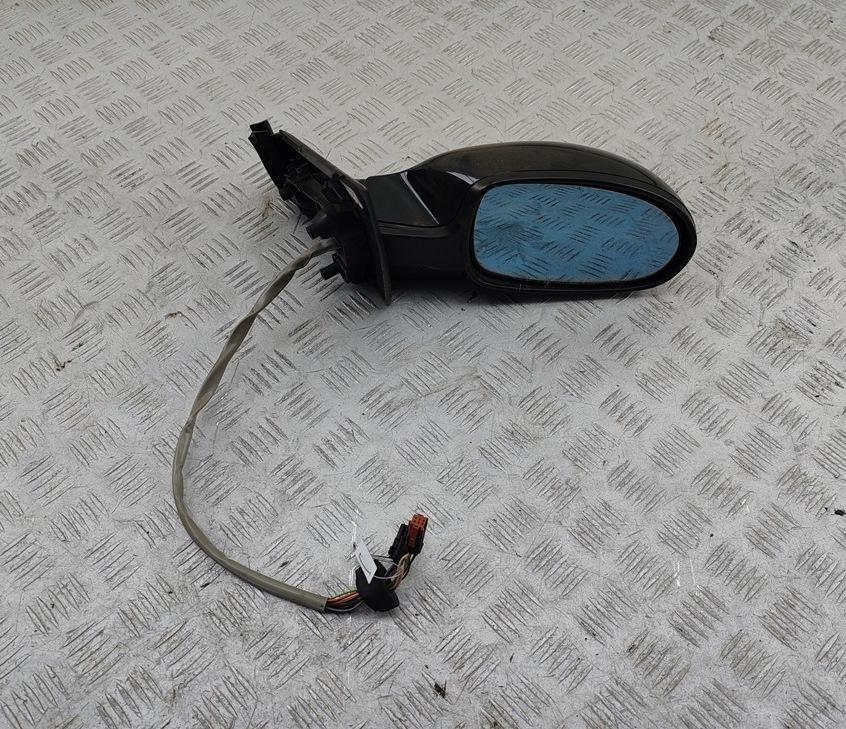 зеркало правое Citroen C5 2005, 2.0 л., дизель, МКПП, чёрный, хетчбэк 5 дв., 12283070