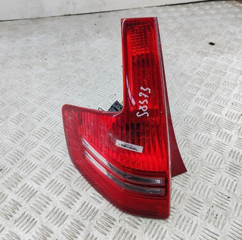 фонарь задний левый Citroen C4 2007, 1.4 л., бензин, МКПП, чёрный, хетчбэк 5 дв.