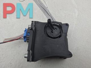 моторчик заслонки печки Audi A8 D3/4E 2003, 4.2 л., бензин, АКПП, синий, седан, 4E0820511