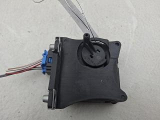 моторчик заслонки печки Audi A8 D3/4E 2003, 4.2 л., бензин, АКПП, синий, седан, 4E0820511