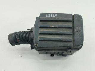 корпус воздушного фильтра Volkswagen Passat B6 2006, 2.0 л., бензин, МКПП, серый, седан, 1K0129601AK