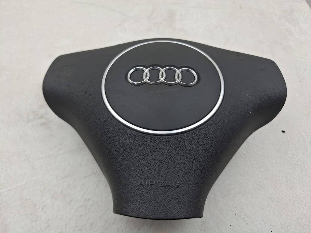 подушка безопасности водителя Audi A8 D2 2002, 4.2 л., бензин, АКПП, серый, седан, 8E0880201S