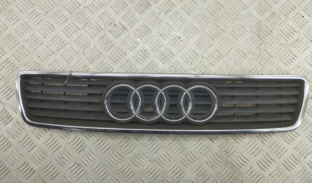 решетка радиатора Audi A4 B5 1997, зелёный, седан, 8D0853651K - фото №1