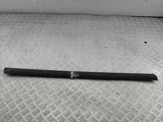 молдинг двери передней правой Audi A6 4B/C5 1997, 2.8 л., бензин, АКПП, чёрный, седан