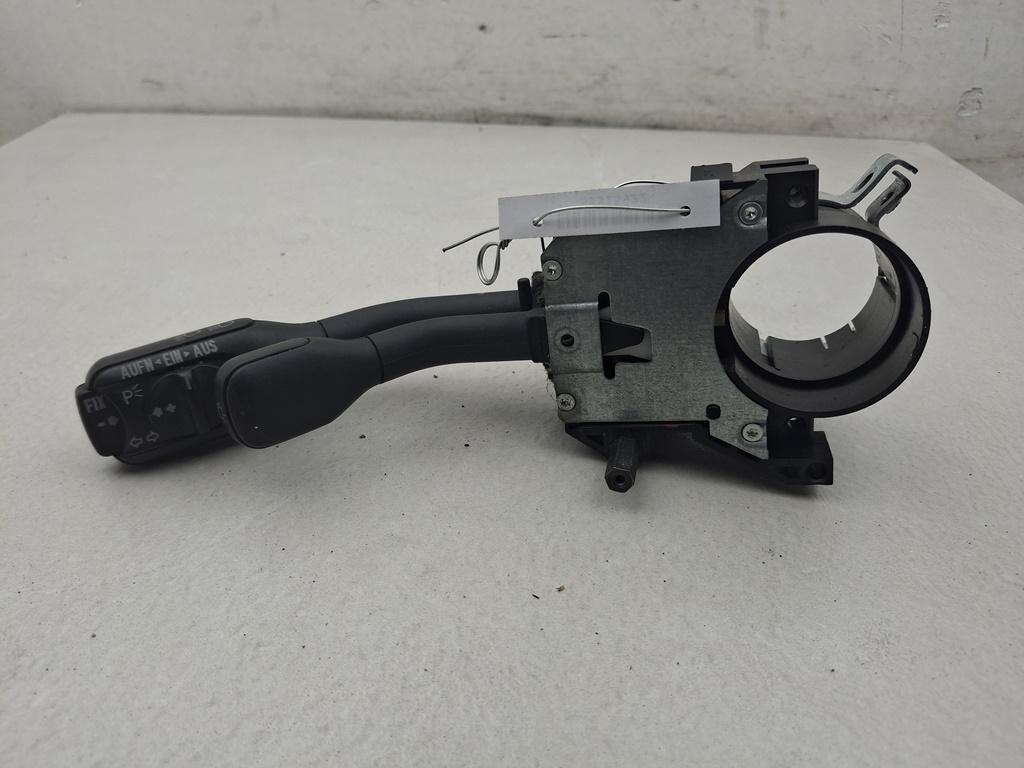 переключатель поворотов Audi A8 D2 2002, 4.2 л., бензин, АКПП, серый, седан, 4D0953513P