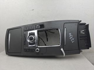 консоль салона (центральная часть) Audi A6 4F/C6 2004, 2.4 л., бензин, МКПП, чёрный, седан, 4F1864261H