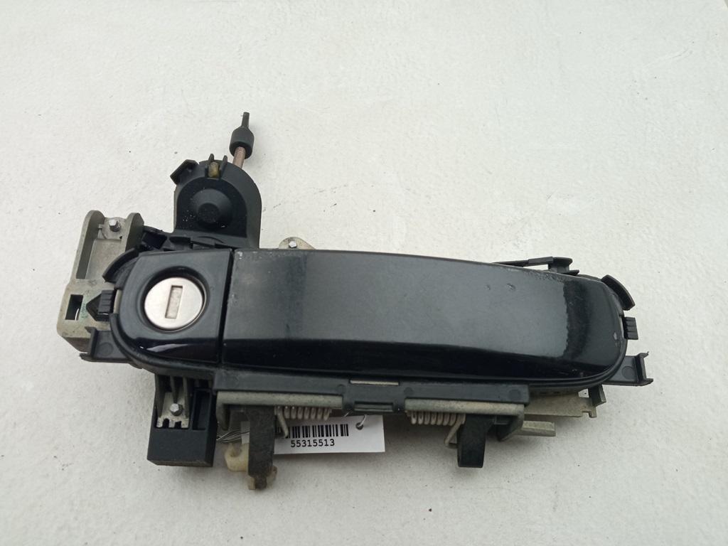 ручка наружная передняя левая Audi A4 B7 2005, 2.0 л., дизель, МКПП, чёрный, универсал - фото №1