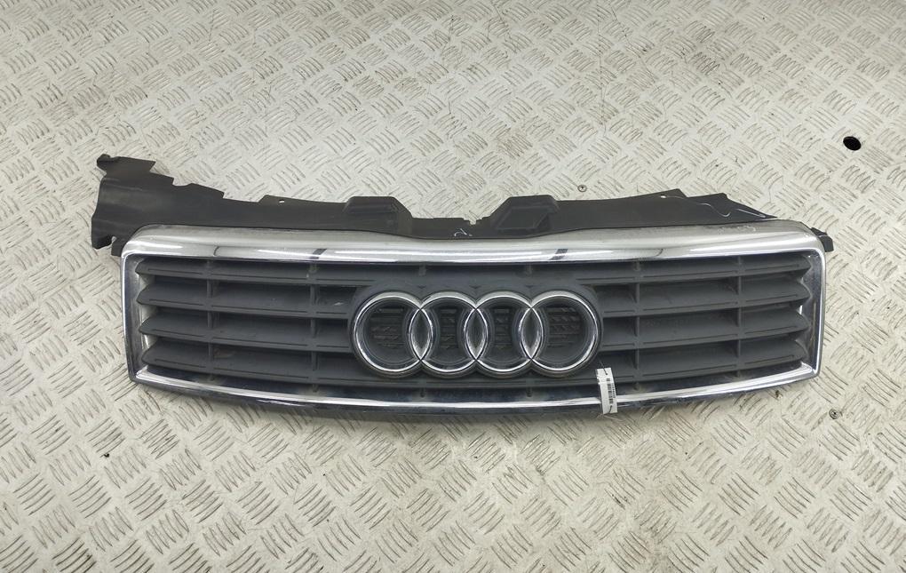 решетка радиатора Audi A8 D3 2003, синий, седан