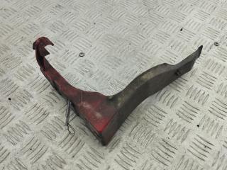 крепление ( кронштейн ) крыла Audi A4 B6 2003, универсал, 8E0821138B