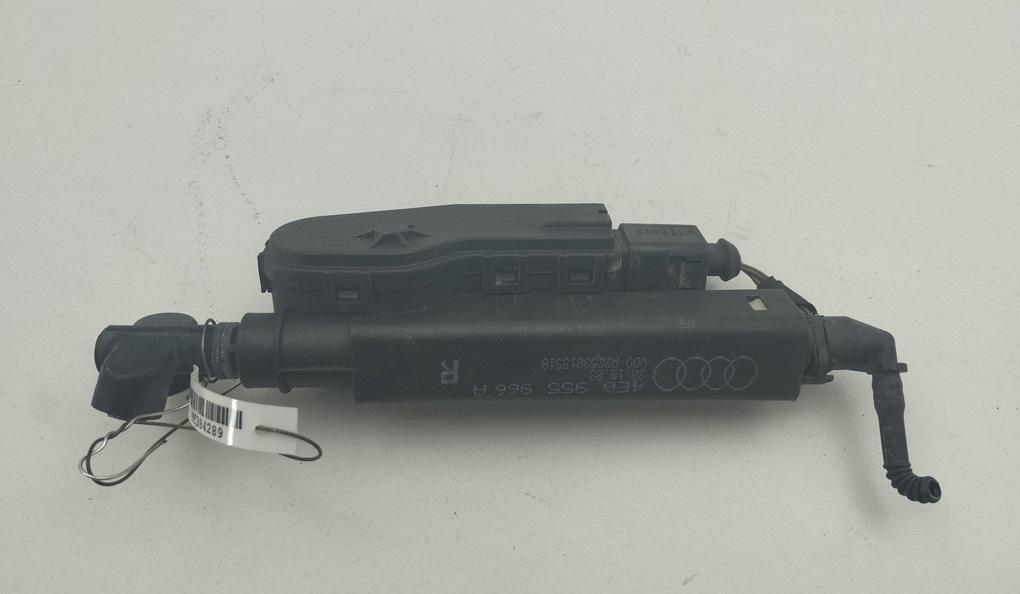 форсунка омывателя фары Audi A8 D3 2003, 4.2 л., бензин, АКПП, синий, седан, 4E0955966A