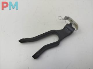 кронштейн радиатора Opel Astra H 2004, 2.0 л., бензин, МКПП, зелёный, универсал, 13162131