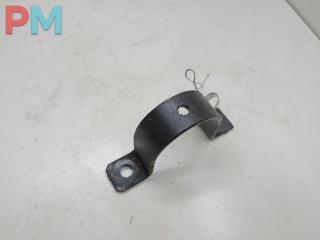 кронштейн (крепление) Opel Vectra B 1995, 1.8 л., бензин, АКПП, жёлтый, седан