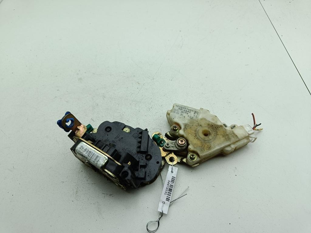 замок двери передней правой Nissan Almera N16 2004, 1.5 л., бензин, МКПП, чёрный, хетчбэк 3 дв., 8055261U65