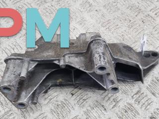 кронштейн двигателя Volkswagen Golf 4 поколение 2000, 1.4 л., бензин, МКПП, серый, хетчбэк 5 дв., 036199275E