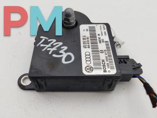 Блок управления аккумулятором Audi A6 4F/C6 2004, 2.4 л., бензин, МКПП, чёрный, седан, 4F0915181A