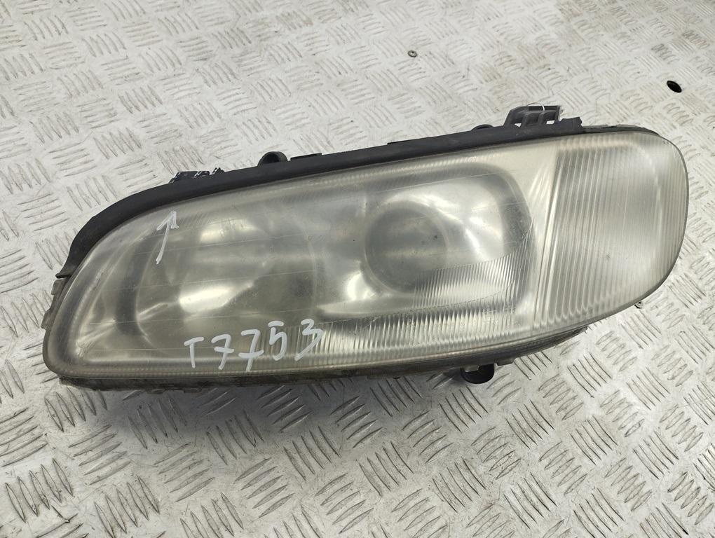 фара левая Opel Omega B 1999, 2.0 л., бензин, МКПП, зелёный, универсал, 90565801
