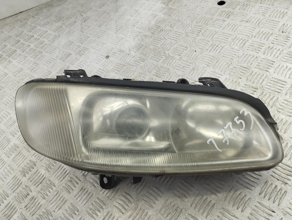 фара правая Opel Omega B 1999, 2.0 л., бензин, МКПП, зелёный, универсал, 90565802