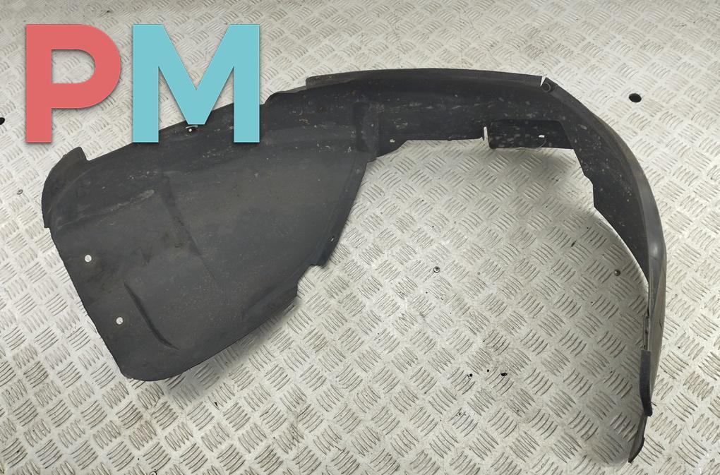 Подкрылок передний правый Audi A4 B5 1997, 1.8 л., бензин, универсал, 8D0821171B - фото №1