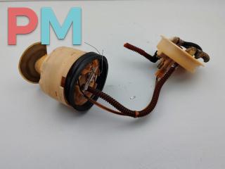 насос топливный Audi A4 B5 1997, 1.6 л., бензин, МКПП, зелёный, седан, 8D0201319