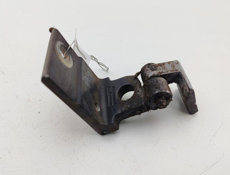 петля двери Audi A4 B5 1997, синий, универсал, 8D0831401