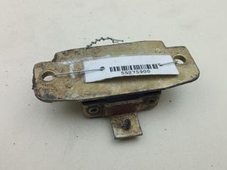 ответная часть (скоба) замка двери Volkswagen Transporter T4 1996, 2.4 л., дизель, МКПП, красный, микроавтобус, 701829721A