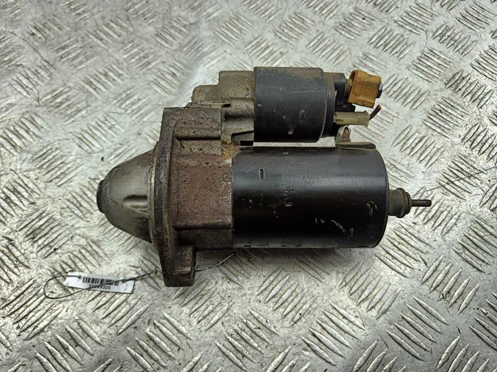стартер Audi A4 B5 2000, 1.6 л., бензин, МКПП, серый, седан, 06B911023, 0001107073