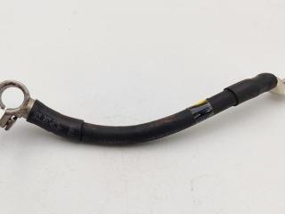 плюсовой провод аккумулятора Audi A6 4F/C6 2004, 2.4 л., бензин, МКПП, чёрный, седан, 4F0971235