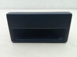 пепельница Volkswagen Transporter T4 1997, 2.4 л., дизель, МКПП, синий, микроавтобус, 7D0857331