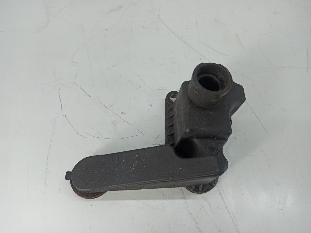 прочая запчасть Audi 80 B4 1994, 2.0 л., бензин, МКПП, зелёный, седан, 048103772B