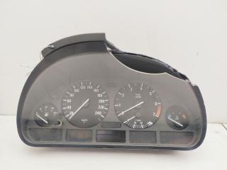 приборная панель BMW 5 серия E39 1999, 2.5 л., бензин, АКПП, красный, универсал, 87001374