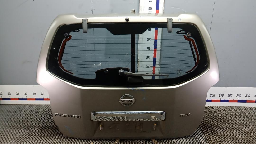 крышка багажника Nissan Pathfinder R51 2008, 2.5 л., дизель, МКПП, внедорожник 5 дв., K01004X0MA - фото №1