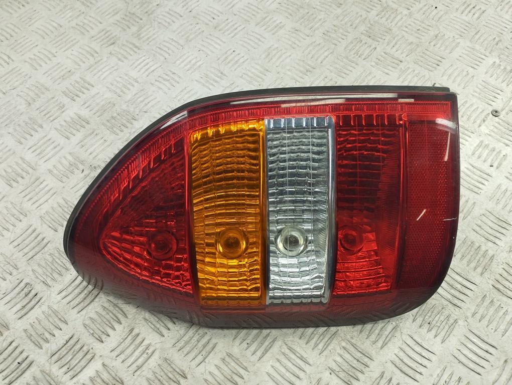 фонарь задний левый Opel Zafira 1 поколение (A) 2001, 2.0 л., дизель, МКПП, серый, минивэн, 62280 - фото №1
