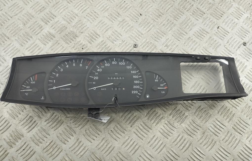 приборная панель Opel Omega B 1999, 2.0 л., бензин, МКПП, зелёный, универсал, 90564481