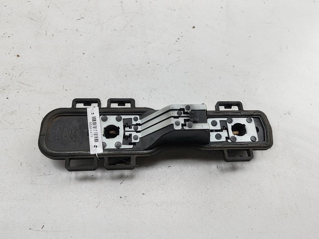 Плата фонаря заднего правого Nissan Primera P12 2006, 1.8 л., бензин, МКПП, чёрный, универсал - фото №1