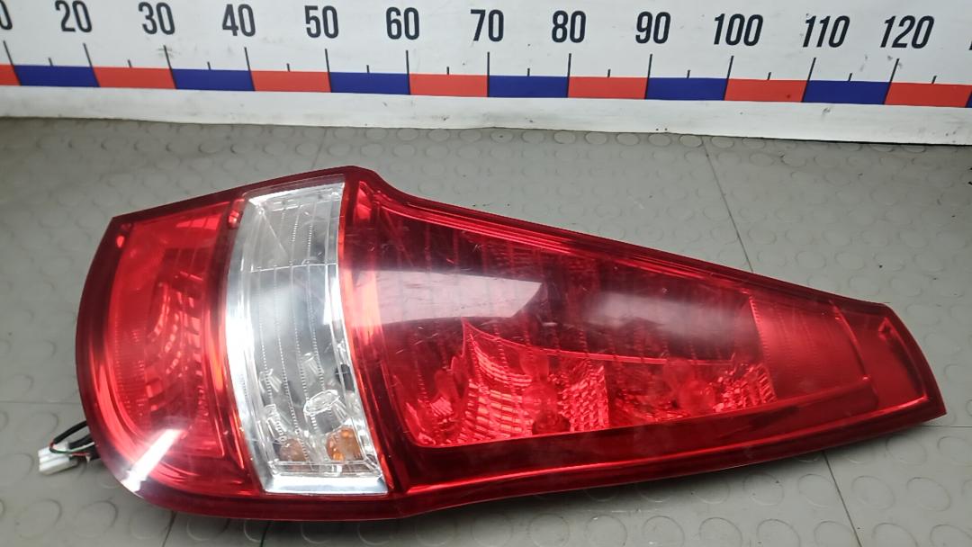 фонарь задний правый Hyundai i30 GD 2012, 1.6 л., дизель, МКПП, универсал, 924022L010 - фото №1