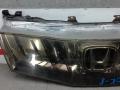 решетка радиатора Honda Civic 8 поколение 2007, 2.2 л., дизель, МКПП, хетчбэк 5 дв. - фото №2