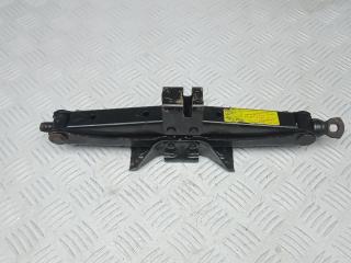 домкрат Hyundai Coupe GK F/L [рестайлинг] 2006, 2.7 л., бензин, МКПП, хетчбэк 5 дв.
