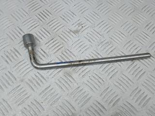 ключ колесный (балонный) Mercedes-Benz C-Класс W204/S204 2006, 2.2 л., D C220 CDI, дизель, АКПП, купе