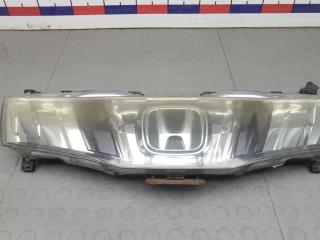 решетка радиатора Honda Civic 8 поколение 2006, 1.8 л., бензин, МКПП, хетчбэк 5 дв.