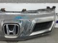 решетка радиатора Honda Civic 8 поколение [рестайлинг] 2009, 1.8 л., бензин, МКПП, хетчбэк 5 дв. - фото №3