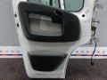 дверь передняя левая Peugeot Boxer 3 поколение [рестайлинг] 2016, 2.2 л., дизель, МКПП, микроавтобус - фото №9