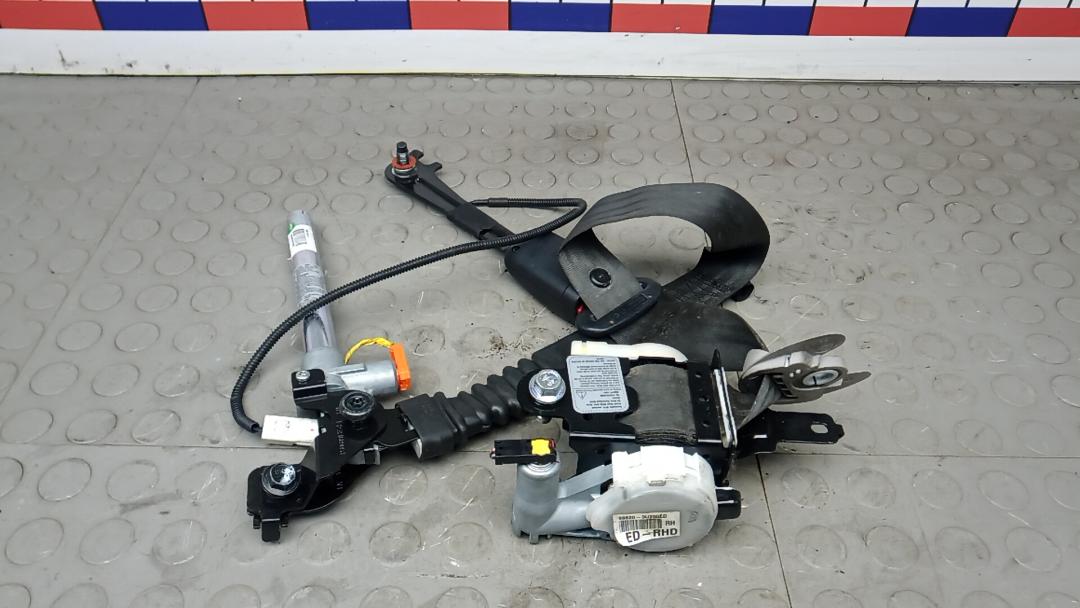 ремень безопасности Kia Sportage 3 поколение 2011, 2.0 л., бензин, МКПП, внедорожник 5 дв. - фото №1