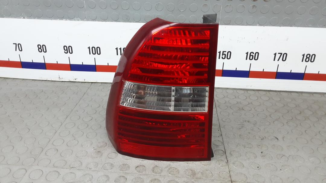 фонарь задний левый Kia Sportage 2 поколение 2007, 2.0 л., дизель, МКПП, внедорожник 5 дв. - фото №1