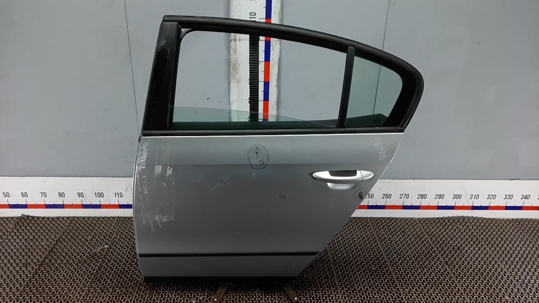 дверь задняя левая Volkswagen Passat 2009, 1.9 л., дизель, МКПП, седан