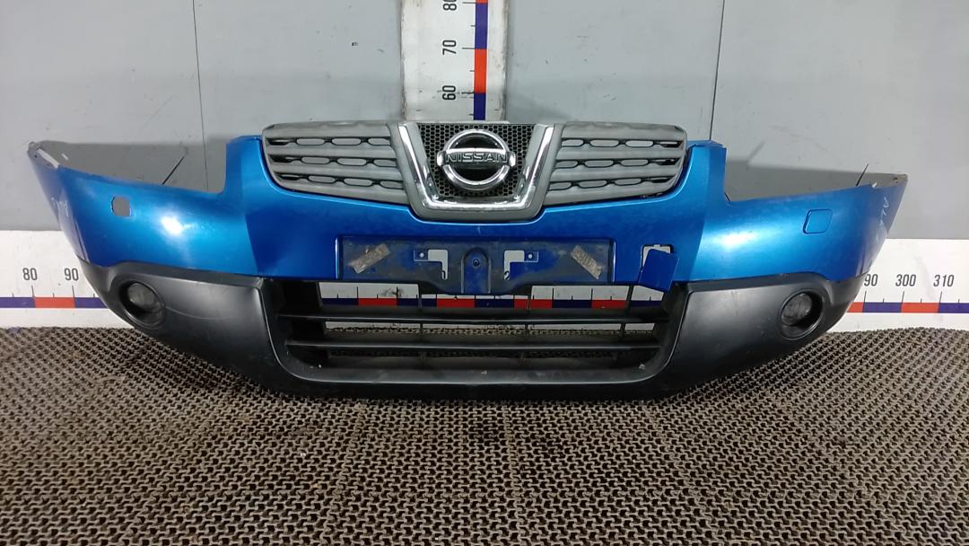 бампер передний Nissan Qashqai 1 поколение 2008, 1.6 л., бензин, МКПП, внедорожник 5 дв. - фото №1